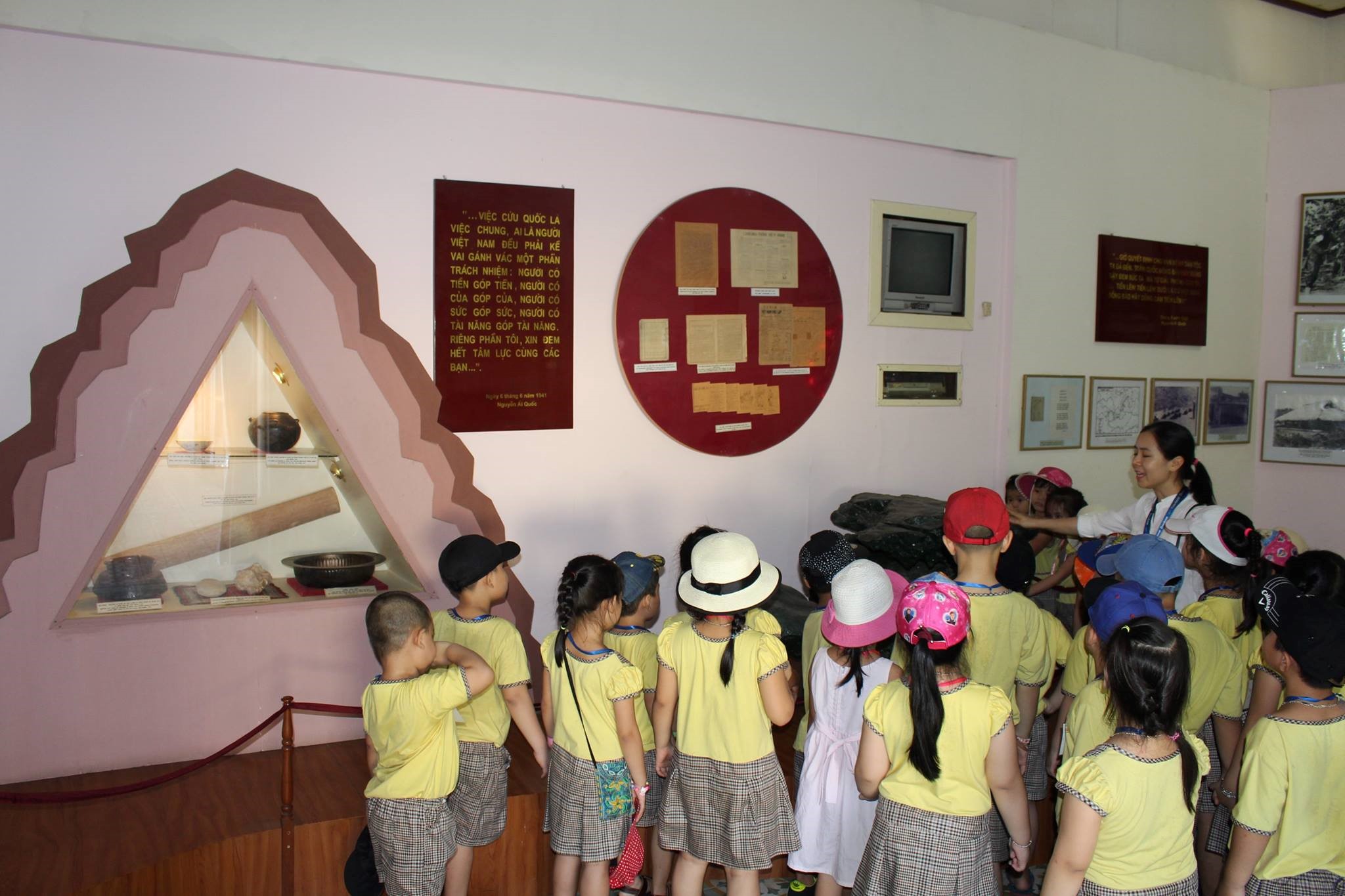 hoat dong giang day 19
